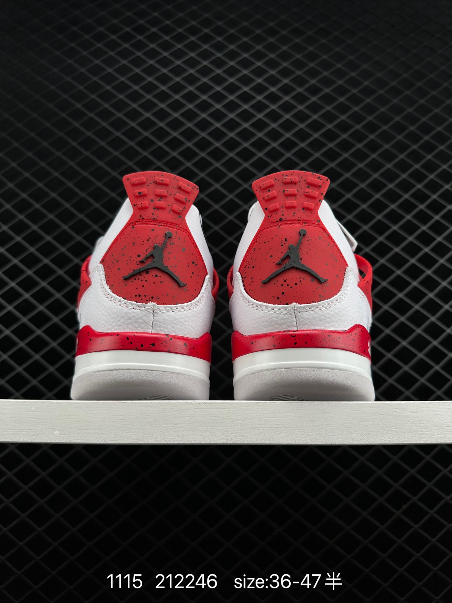 Nike Air Jordan 4 Retro OG”Fire Red“
